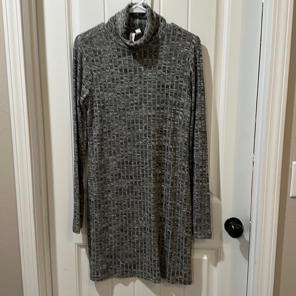 Sweater dress